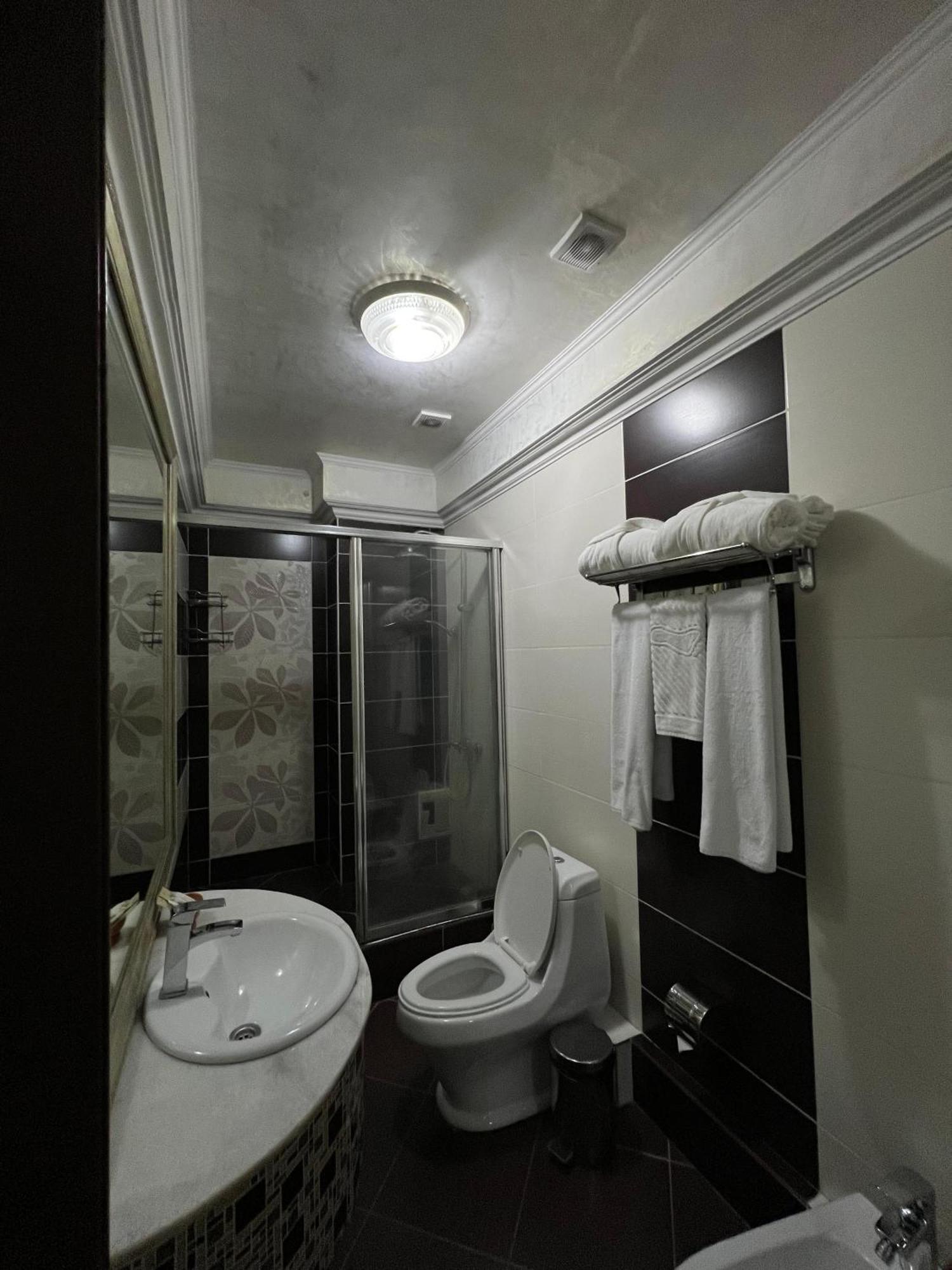 Sary Arka Hotel Simkent Kamer foto